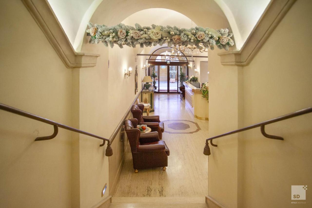 Hotel Cavour Bolonha